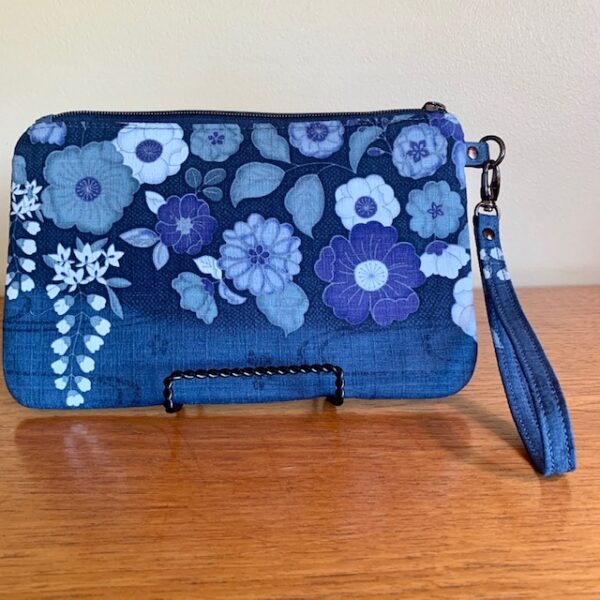 Zippy Clutch/Wristlet - Image 2