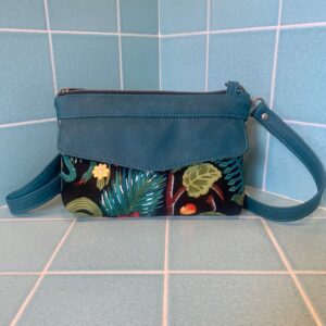 Neo Crossbody Bag